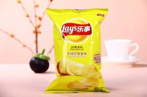 Potato-Chips-Packaged-with-VMPET-Film-Inside