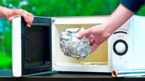 Microwave-Friendly-Aluminum-Foil
